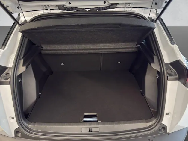 Peugeot 2008 1.2 Hybrid 145 GT