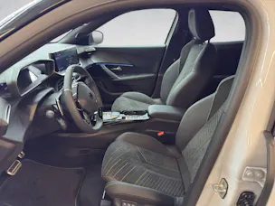 Peugeot 2008 1.2 Hybrid 145 GT
