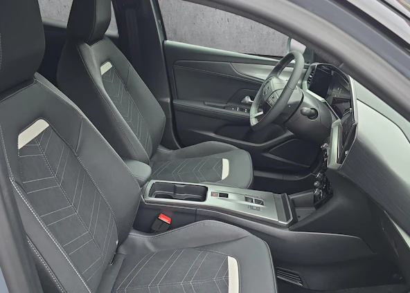 Fahrzeugbild 14 Fahrzeugbild 14