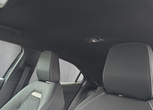 Vehicle image 11 Vehicle image 11