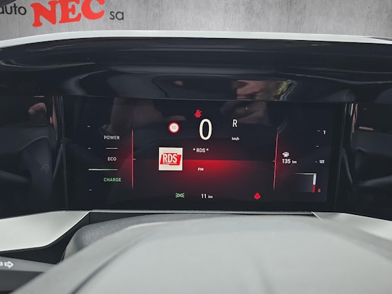 Vehicle image 19 Vehicle image 19