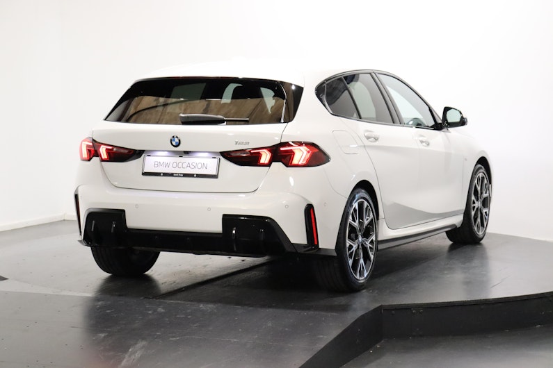 Vehicle image BMW 1 SERIES