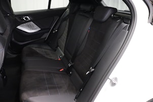 Vehicle image BMW 123 xDrive