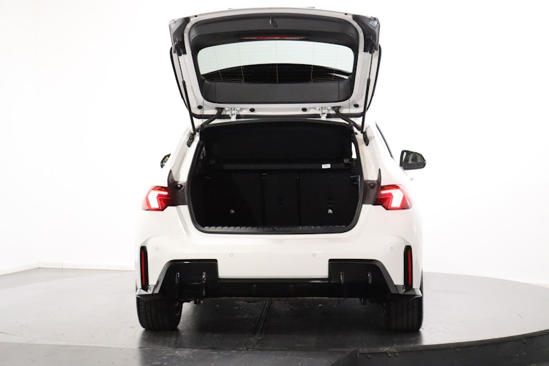 Vehicle image BMW 1 SERIES