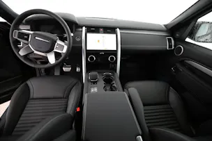 Land Rover Discovery 3.0 D I6 250 Dynamic SE