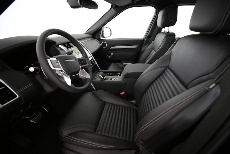 Vehicle image LAND ROVER DISCOVERY