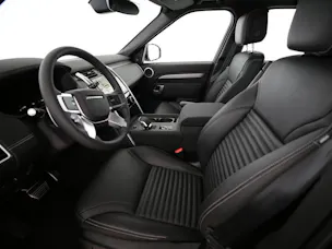 Land Rover Discovery 3.0 D I6 250 Dynamic SE