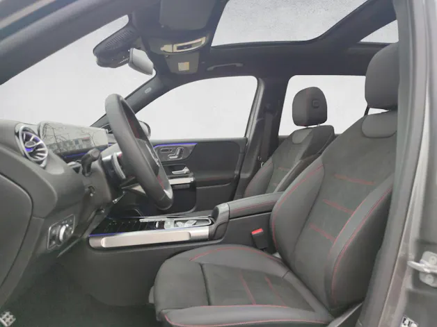 Mercedes-Benz GLB 220 d AMG Line 4Matic