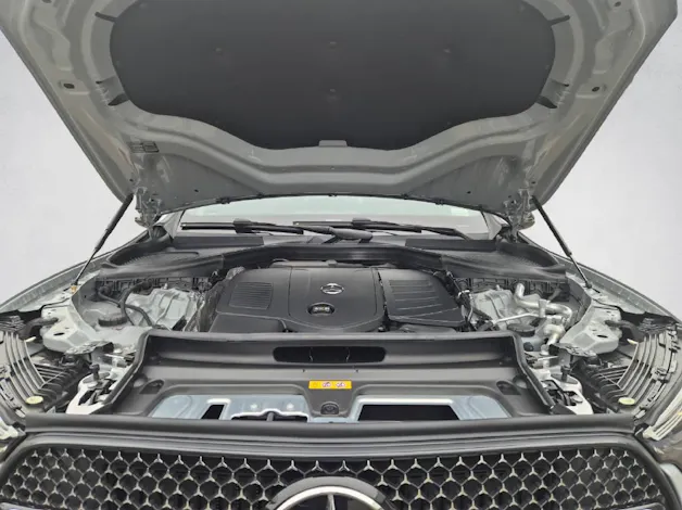 MERCEDES-BENZ GLC 300 AMG Line 4Matic