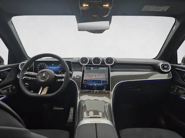 MERCEDES-BENZ GLC 300 AMG Line 4Matic
