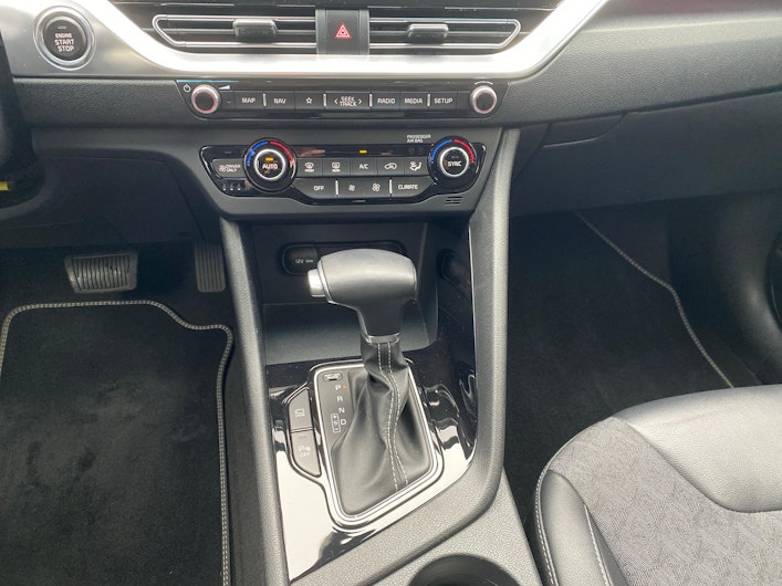 Vehicle image KIA NIRO