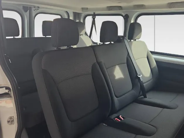 Renault Trafic Passenger 2.0 dCi Blue 110 equilibre