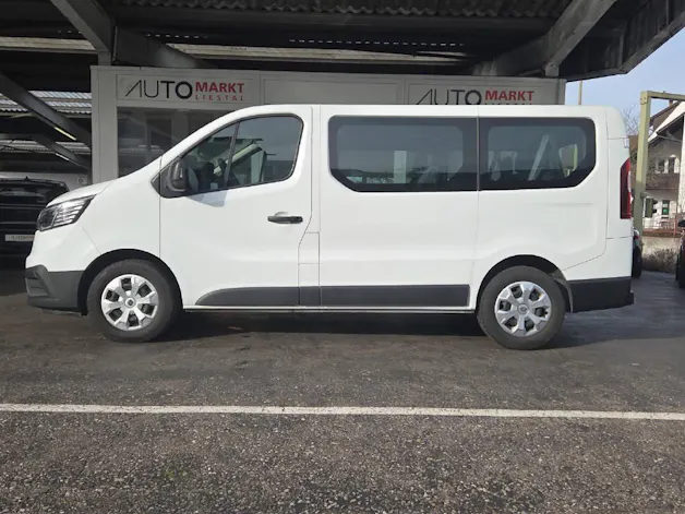 Renault Trafic Passenger 2.0 dCi Blue 110 equilibre