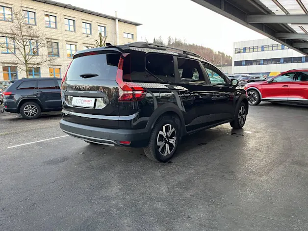 Dacia Jogger 1.6 Hybrid Extreme 7P