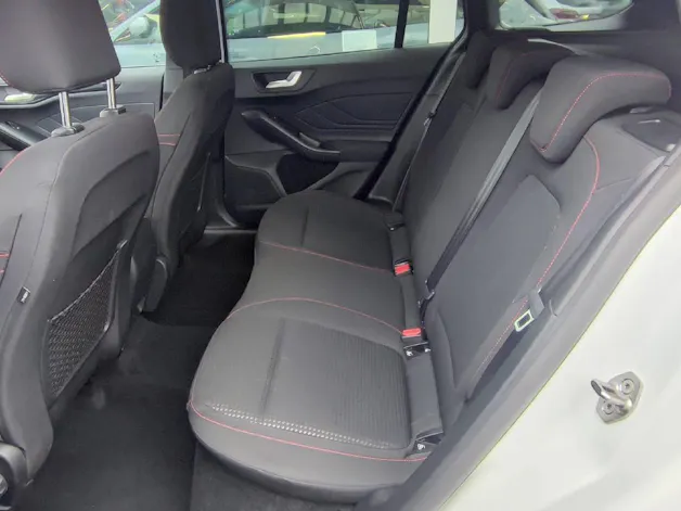 Ford Focus Station Wagon 1.0imHEV ST-Line Automat