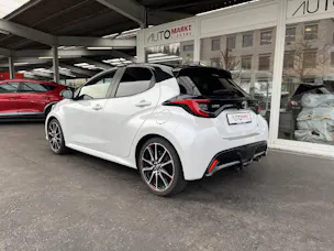 Toyota Yaris 1.5 VVT-i HSD GR Sport