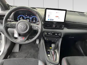Toyota Yaris 1.5 VVT-i HSD GR Sport