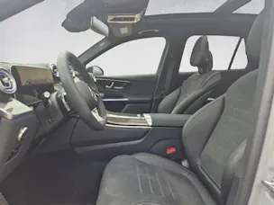 MERCEDES-BENZ GLC 300 AMG Line 4Matic