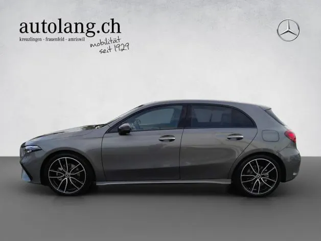 Mercedes-Benz A 200 AMG Line Night Star