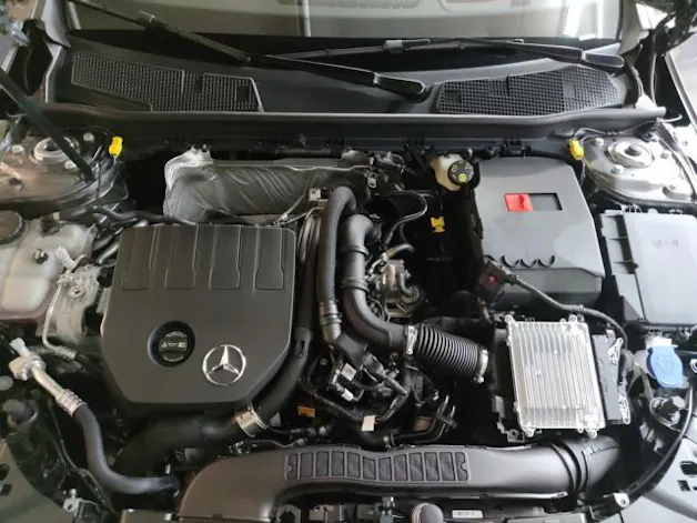 Mercedes-Benz A 200 AMG Line Night Star