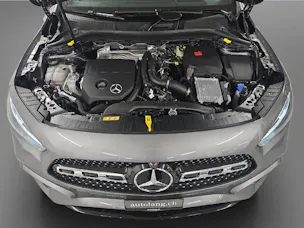 Mercedes-Benz GLA 200 AMG Line Night Star