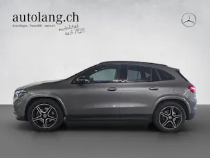 Mercedes-Benz GLA 200 AMG Line Night Star