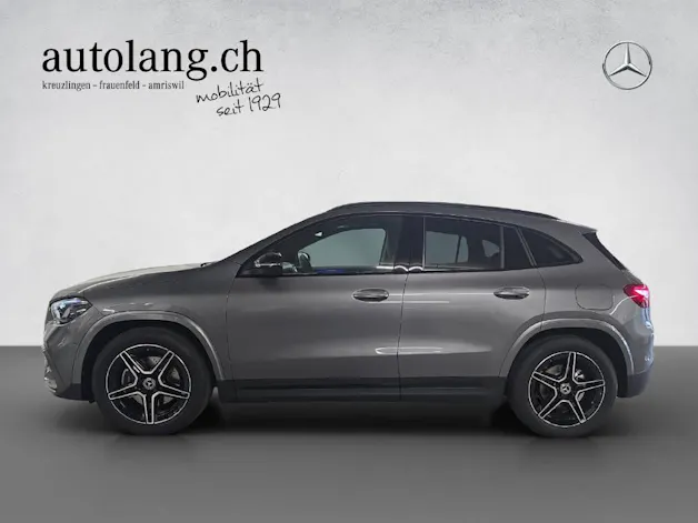 Mercedes-Benz GLA 200 AMG Line Night Star