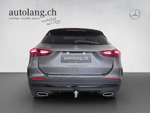 Mercedes-Benz GLA 200 AMG Line Night Star
