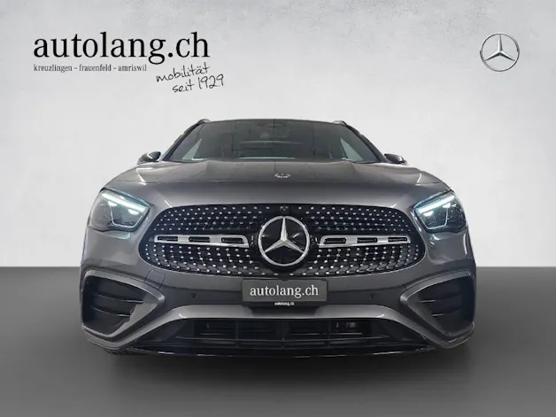 Mercedes-Benz GLA 200 AMG Line Night Star