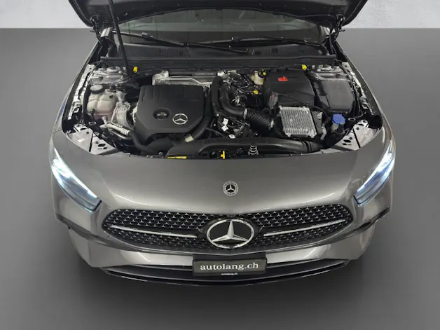 Mercedes-Benz A 200 AMG Line Night Star