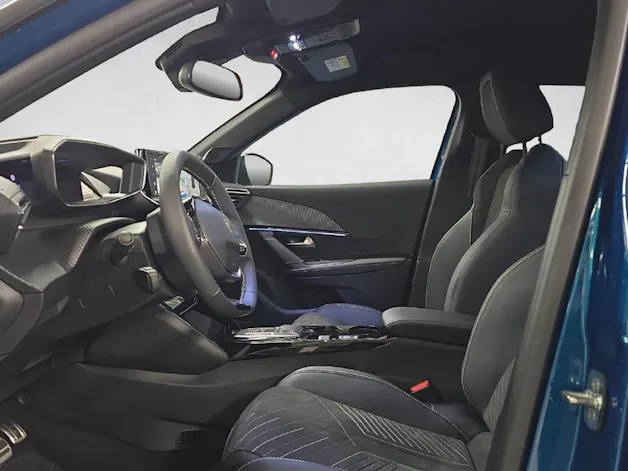 Peugeot 2008 e-GT