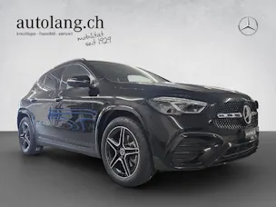 Mercedes-Benz GLA 200 AMG Line Night Star