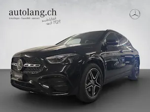 Mercedes-Benz GLA 200 AMG Line Night Star