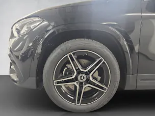Mercedes-Benz GLA 200 AMG Line Night Star