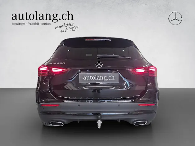 Mercedes-Benz GLA 200 AMG Line Night Star