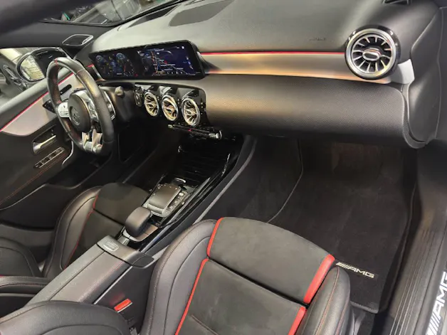 Mercedes-Benz A 35 AMG 4Matic