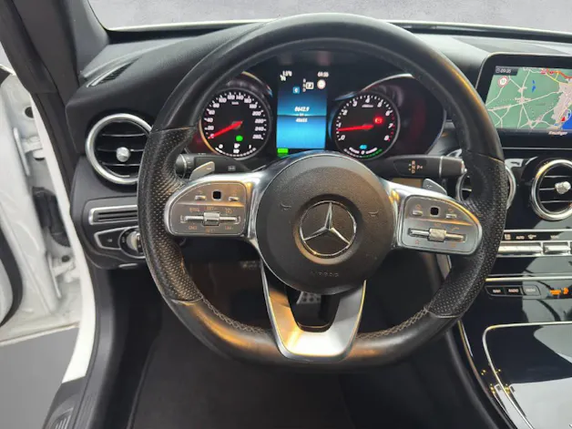 Mercedes-Benz C 200 AMG Line Cabriolet