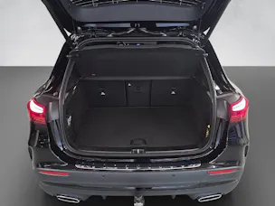 Mercedes-Benz GLA 200 AMG Line Night Star
