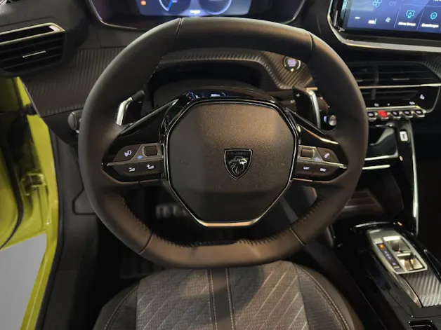 Peugeot 208 1.2 Hybrid Allure Premium