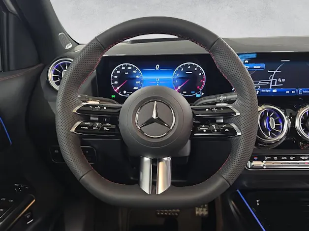 Mercedes-Benz GLA 250 AMG Line 4Matic Swiss Star