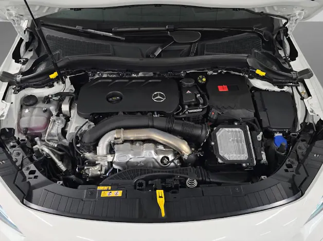 Mercedes-Benz GLA 250 AMG Line 4Matic Swiss Star