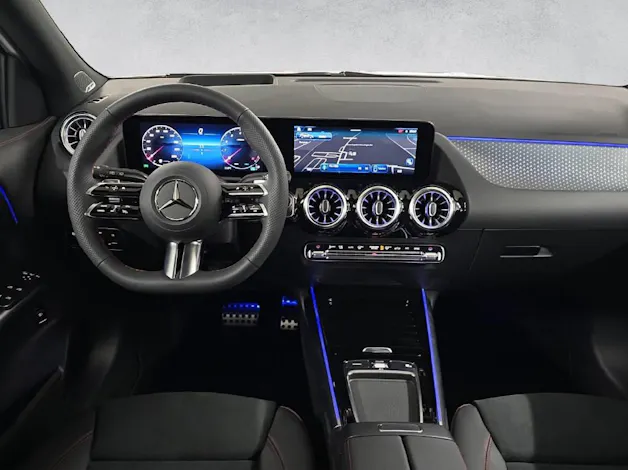 Mercedes-Benz GLA 200 AMG Line Night Star