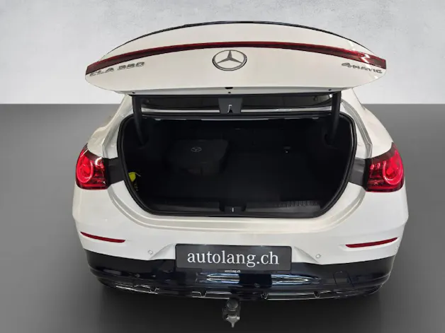 Mercedes-Benz CLA 350 EQ AMG Line 4Matic