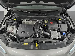 Mercedes-Benz GLA 200 AMG Line Night Star