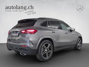 Mercedes-Benz GLA 200 AMG Line Night Star