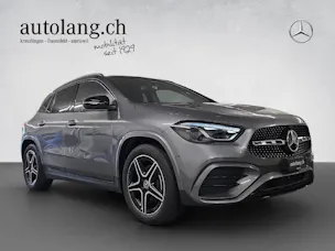 Mercedes-Benz GLA 200 AMG Line Night Star