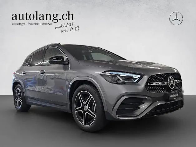 Mercedes-Benz GLA 200 AMG Line Night Star