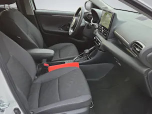Toyota Yaris 1.5 VVT-i HSD Trend