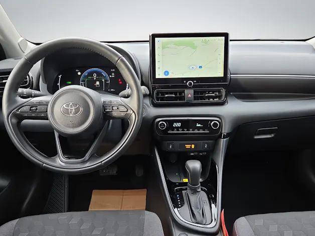 Toyota Yaris 1.5 VVT-i HSD Trend