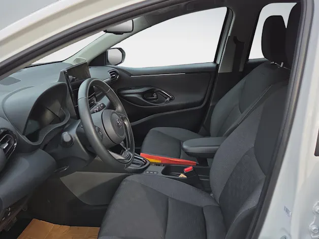 Toyota Yaris 1.5 VVT-i HSD Trend